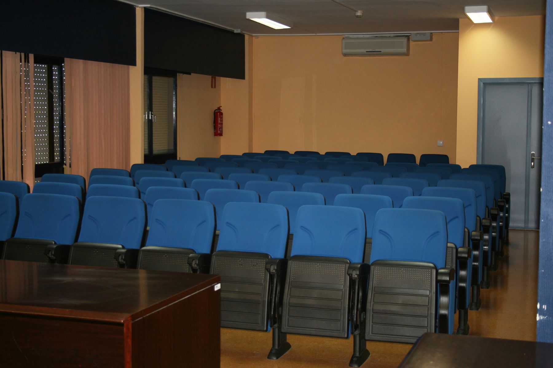 WEB_sala posgrados 3.JPG